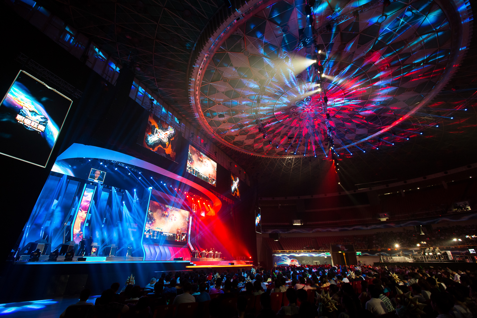 整个新奖杯设计揭晓！谁行快要捧起2025LOL整个球总决赛冠军杯？